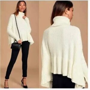 FREE PEOPLE Ivory Ribbed Oversized  Super Slouchy Layer Cake Cowl Neck S…